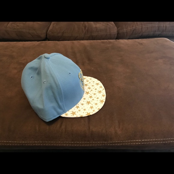 New Era Boston Celtics Fitted Hat - Picture 4 of 5